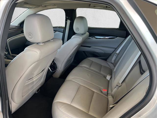 Used 2016 Cadillac XTS Luxury image 10