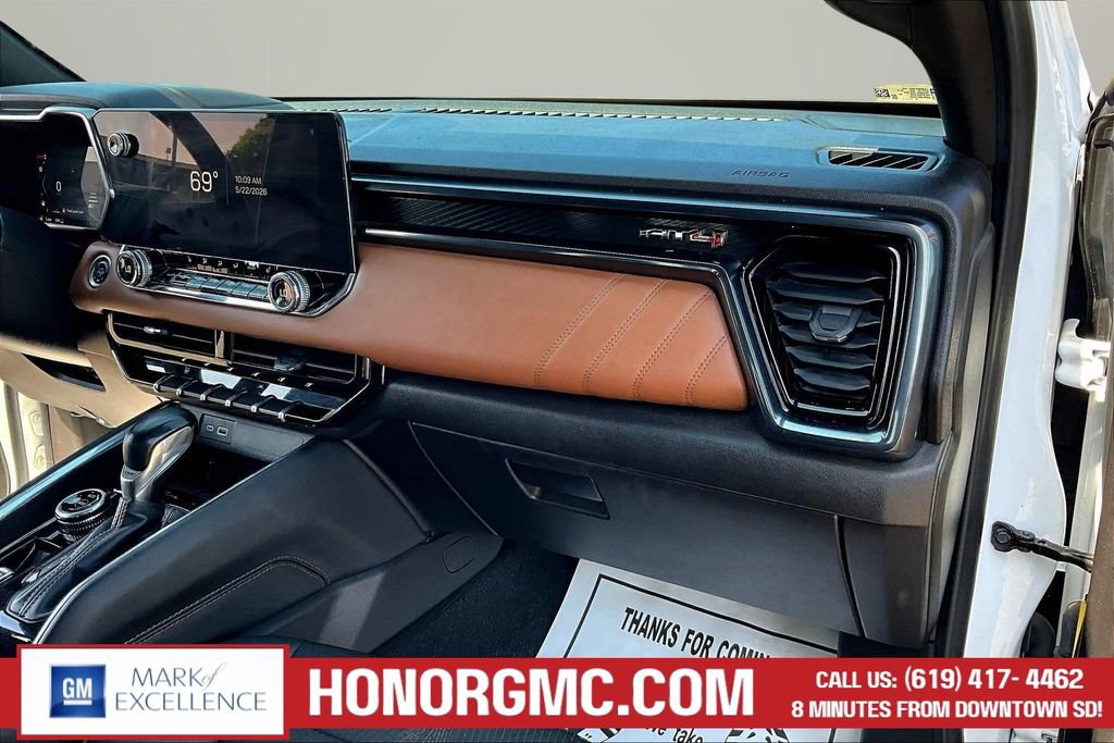 Used 2024 GMC Canyon AT4 AWD/4WD image 26
