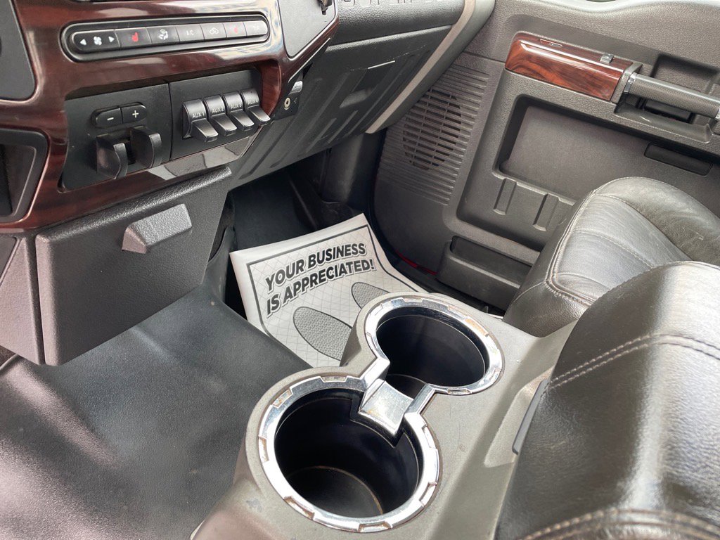 Used 2009 Ford F350 Lariat image 20