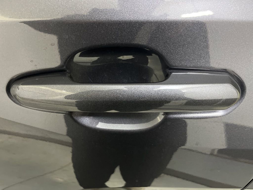 Used 2025 Toyota RAV4 XLE image 41