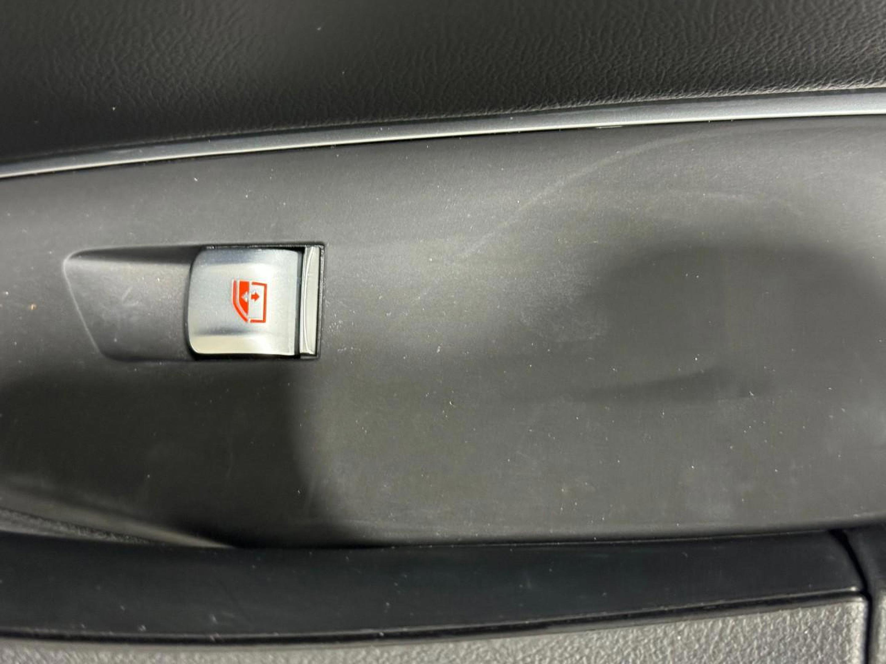 Used 2023 BMW X3 xDrive30i w/ Premium Package image 24