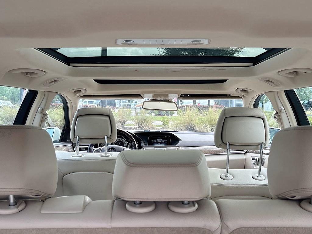 Used 2016 Mercedes-Benz E 350 4MATIC Wagon image 19