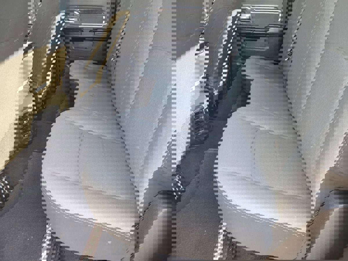 Used 2022 RAM 3500 Big Horn image 12