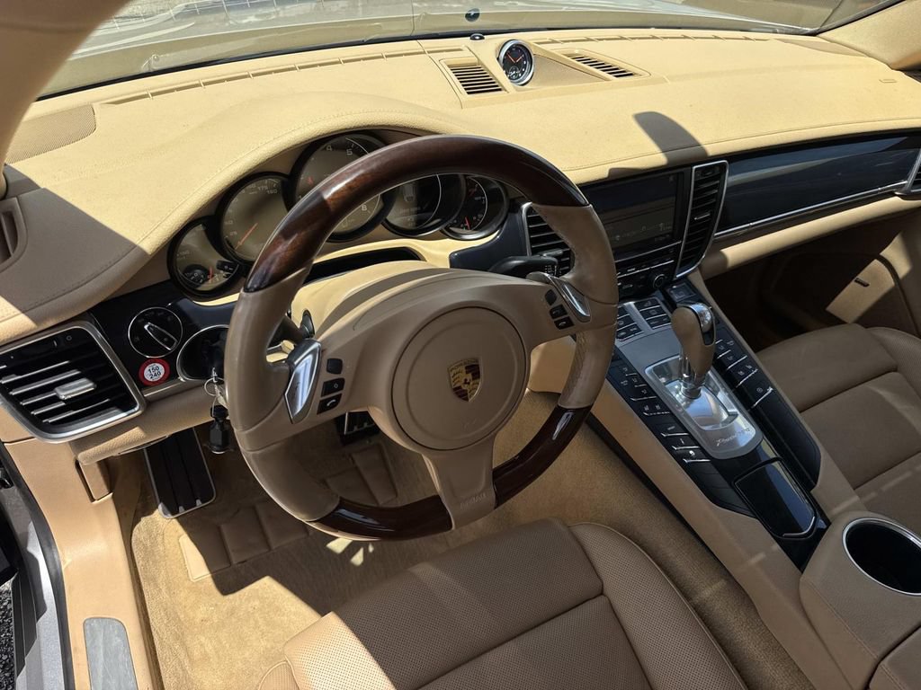 Used 2016 Porsche Panamera 4 Edition AWD/4WD image 19