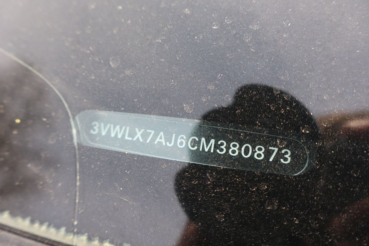 Used 2012 Volkswagen Jetta SEL FWD image 45