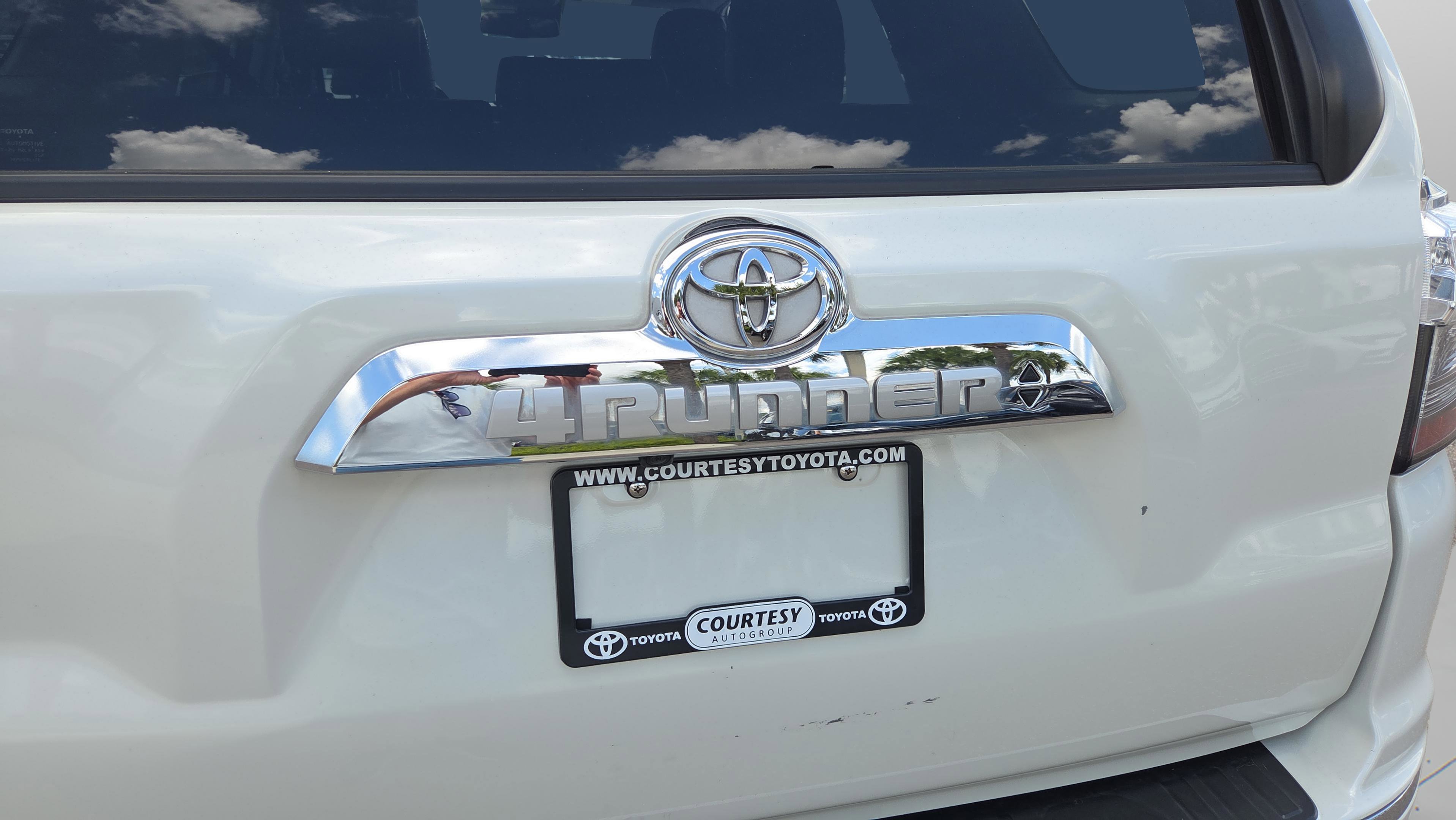 Certified 2022 Toyota 4Runner Limited AWD/4WD image 33