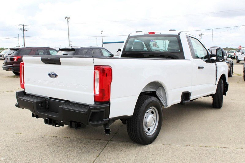 New 2026 Ford F250 XL image 4