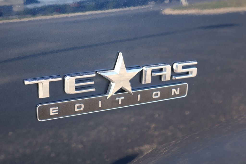 Used 2020 Chevrolet Silverado 1500 LT w/ Texas Edition image 28