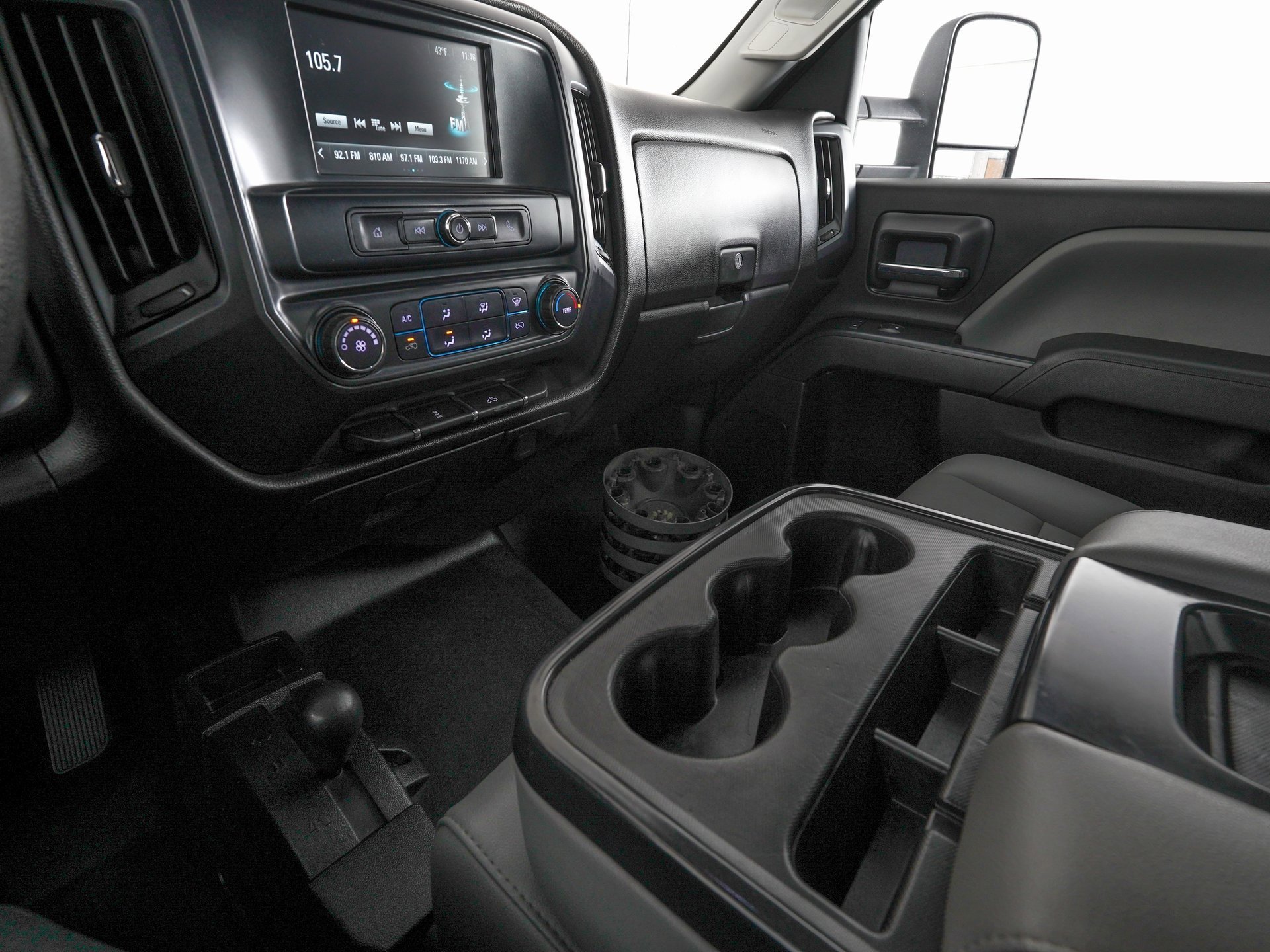Used 2019 Chevrolet Silverado 2500 W/T image 16