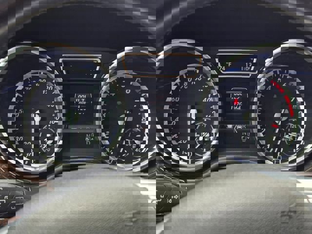 Used 2013 Mercedes-Benz GL 450 4MATIC image 26