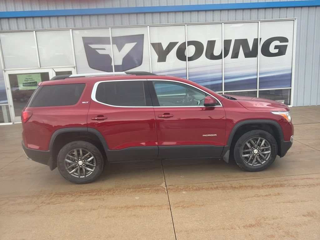 Used 2019 GMC Acadia SLT AWD/4WD image 2