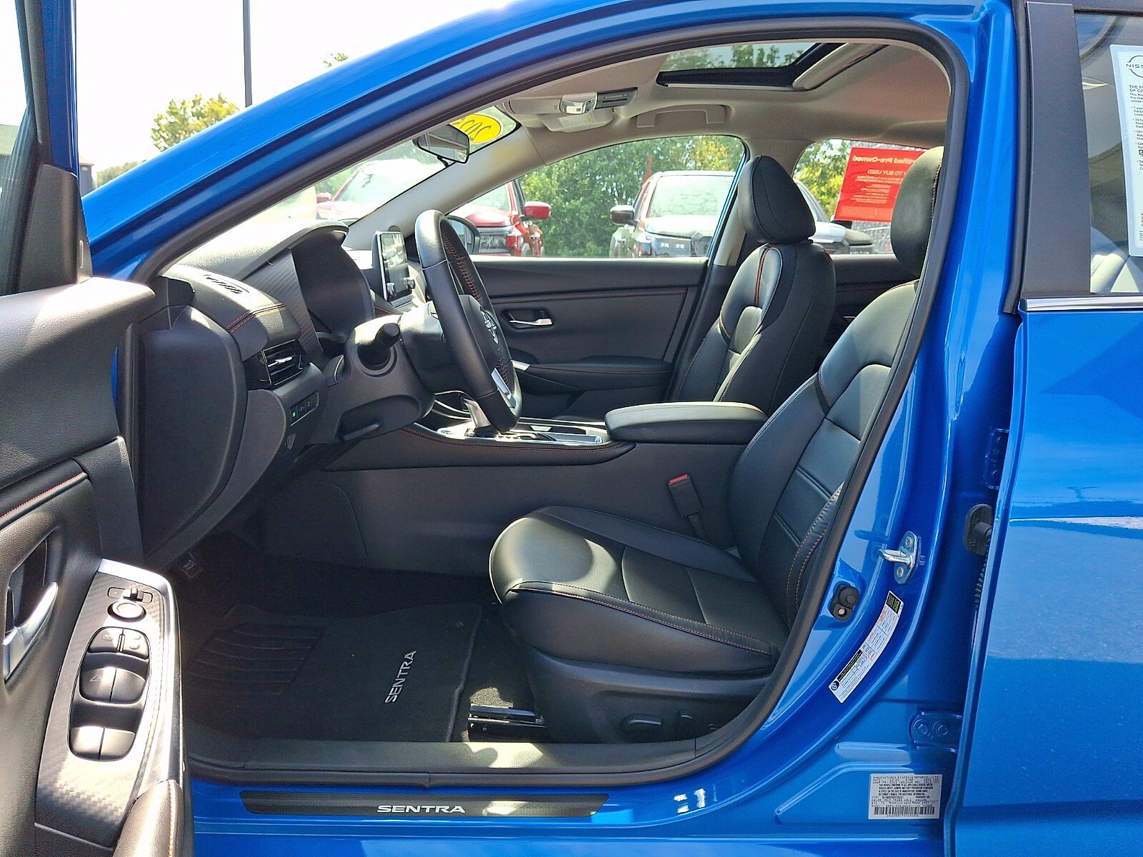 Certified 2025 Nissan Sentra SR w/ SR Premium Package FWD image 15
