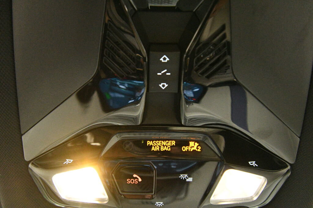 Used 2025 MINI Cooper S FWD image 18