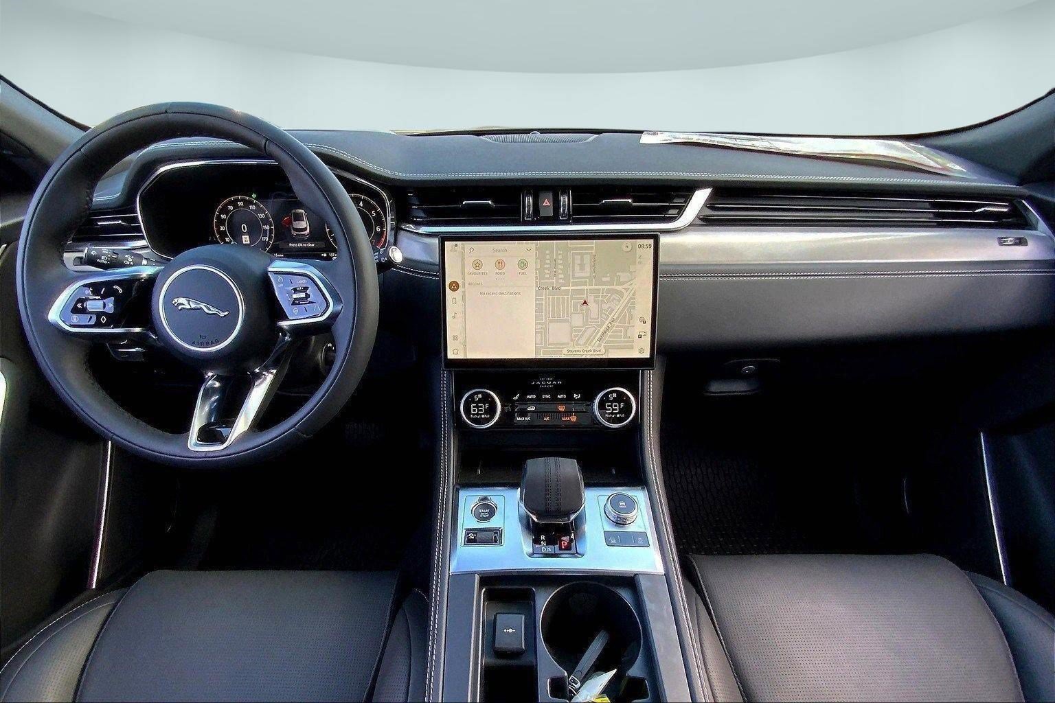New 2026 Jaguar F-PACE R-Dynamic S AWD/4WD image 9