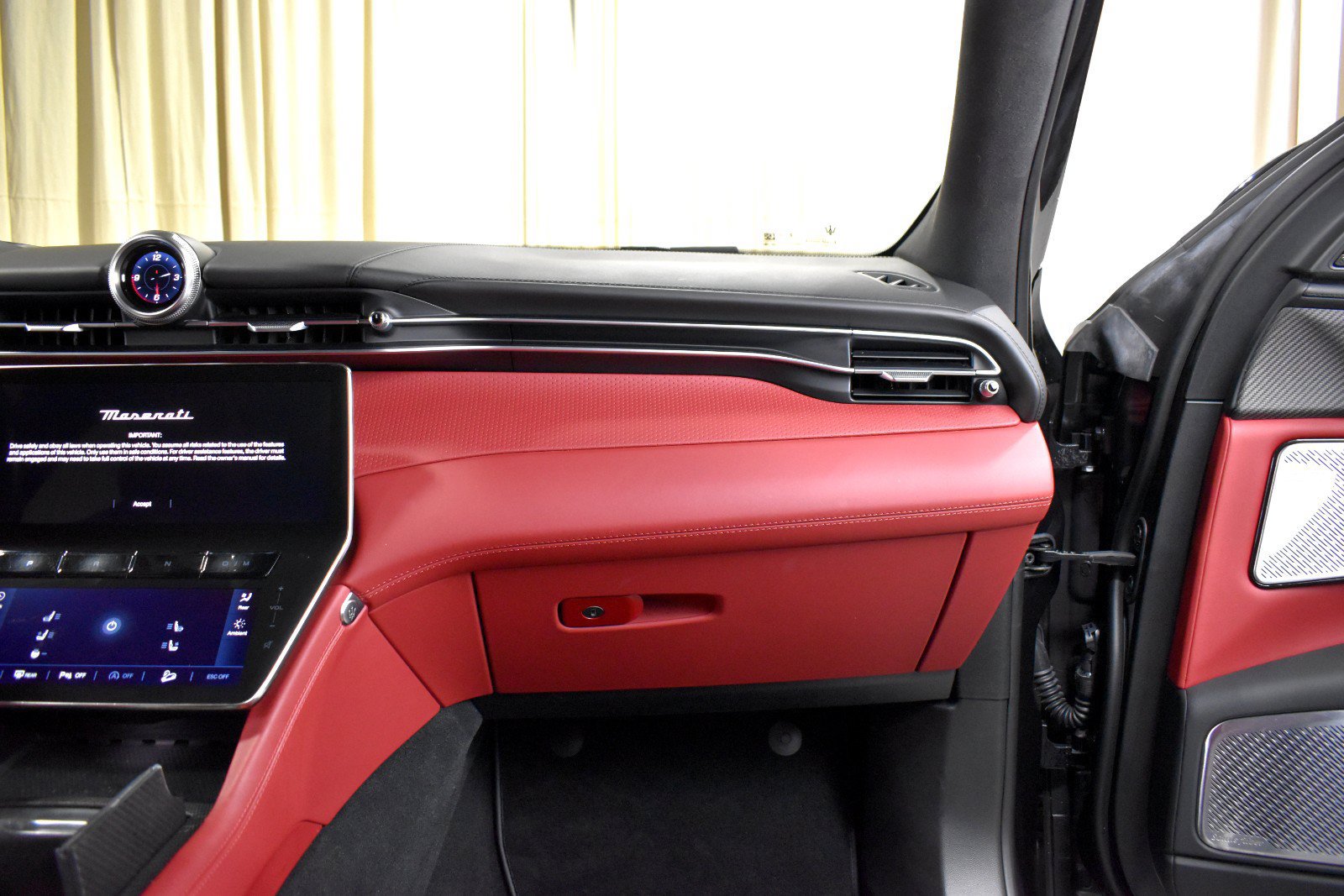 Certified 2023 Maserati Grecale Modena AWD/4WD image 25