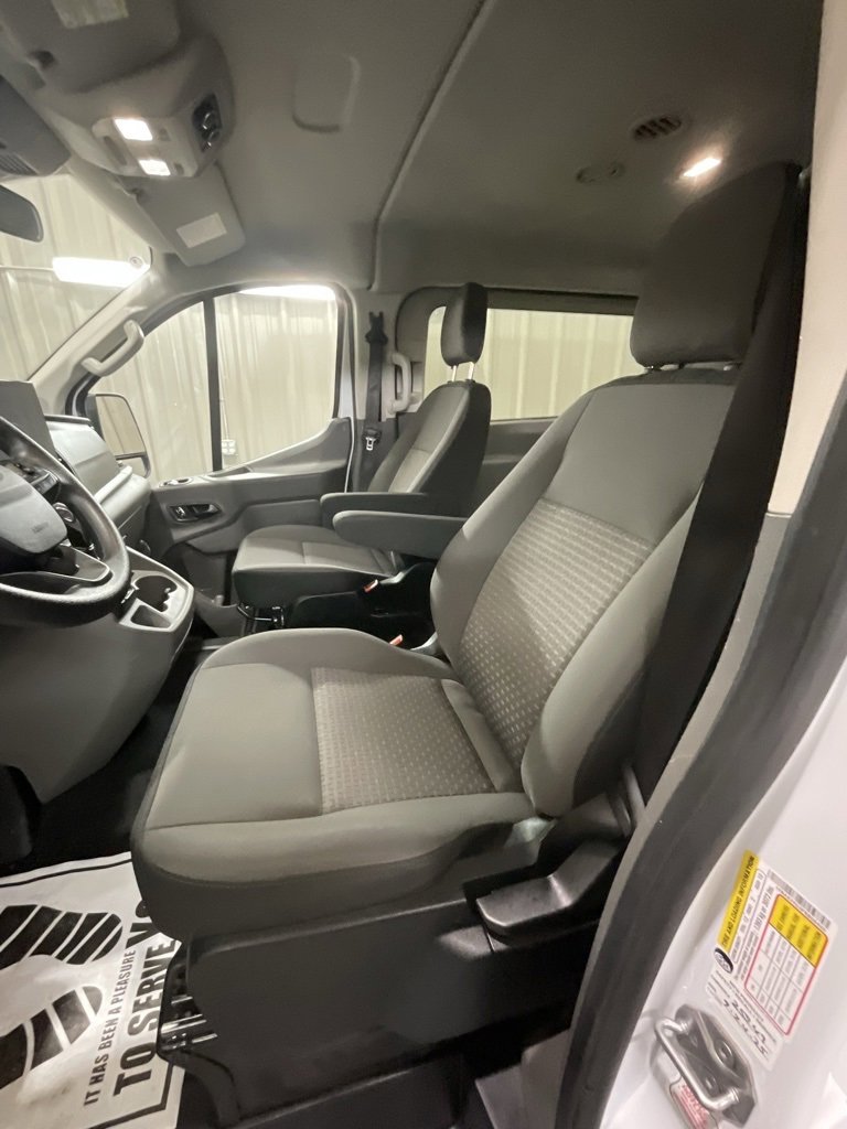 Used 2023 Ford Transit 350 XLT image 10