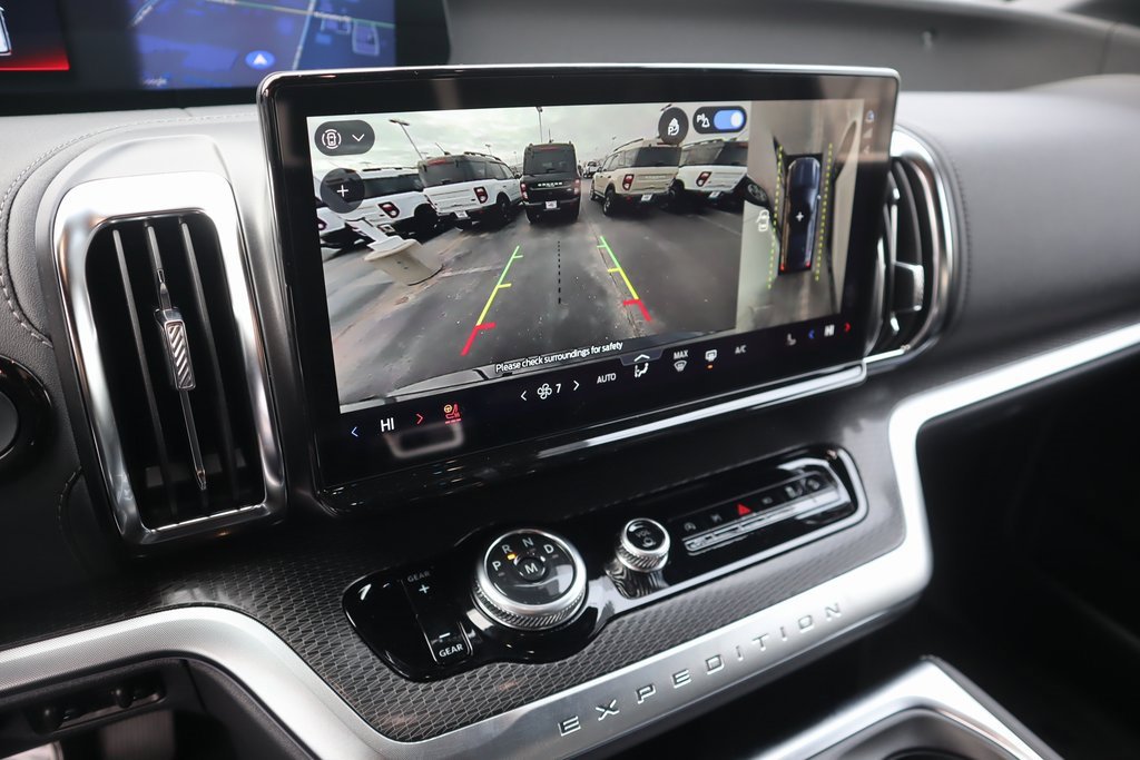 New 2025 Ford Expedition Platinum w/ Stealth Performance Package image 6