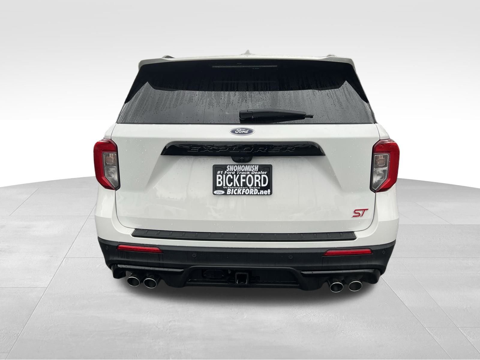 Used 2024 Ford Explorer ST w/ Technology Package image 6