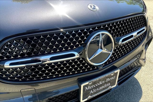 Used 2026 Mercedes-Benz GLC 300 4MATIC image 26