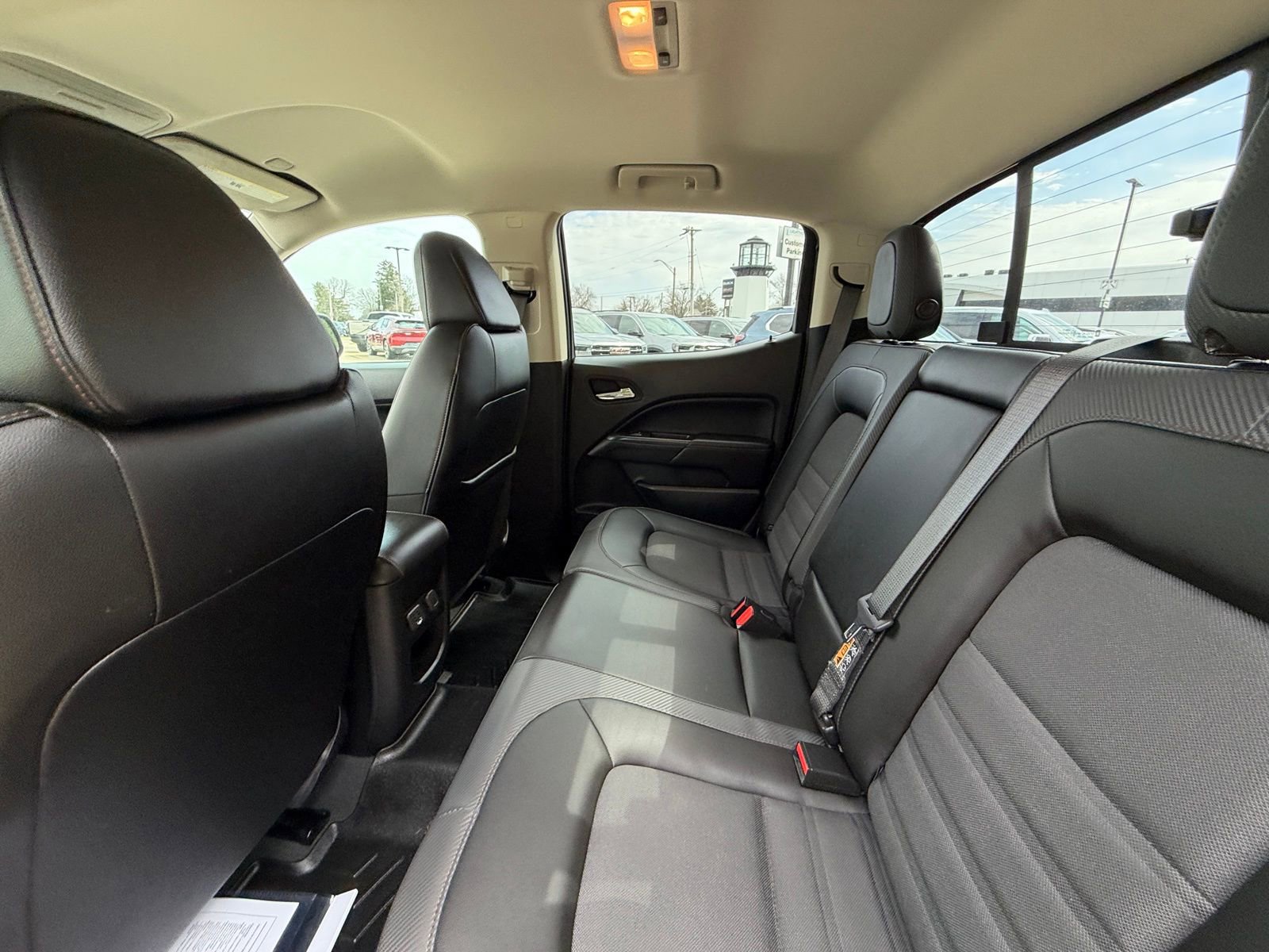 Used 2021 GMC Canyon AT4 w/ Driver Alert Package image 5