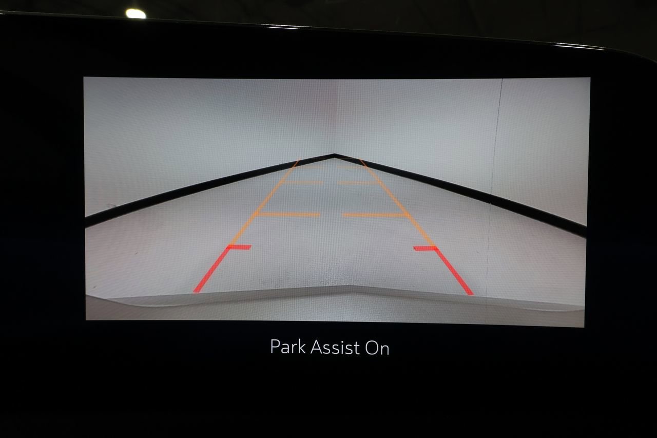 Certified 2024 Cadillac XT4 Premium Luxury image 13