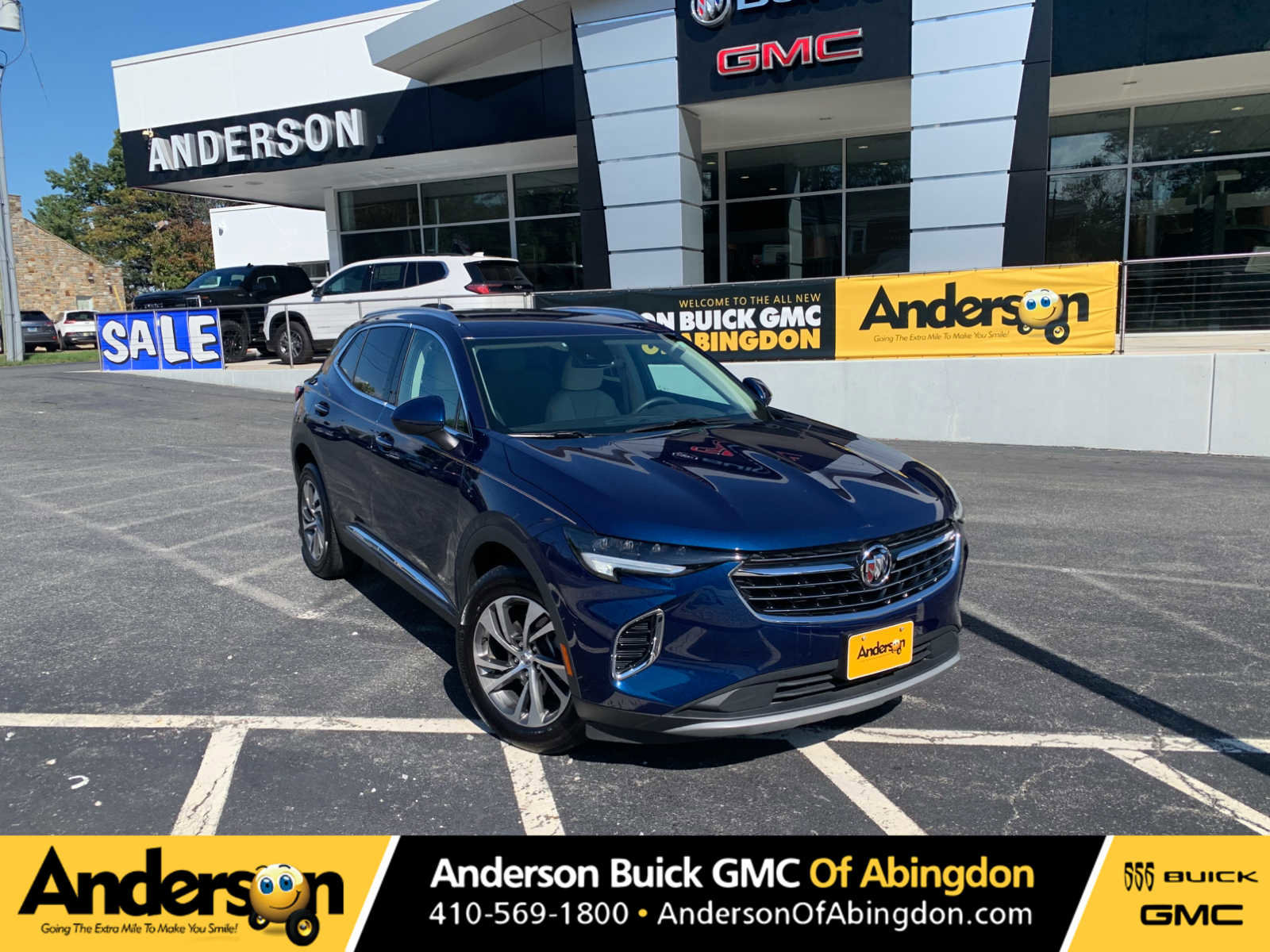 Used 2022 Buick Envision Essence w/ Safety Package image 1