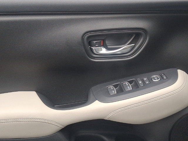 Certified 2024 Honda HR-V EX-L image 12