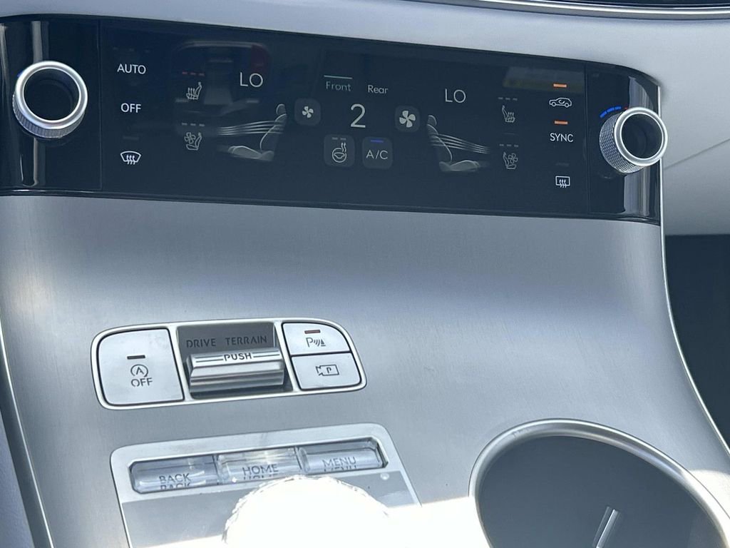 New 2026 Genesis GV70 2.5T Advanced image 35