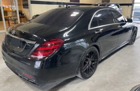 Certified 2018 Mercedes-Benz S 63 AMG S 4MATIC Sedan image 2