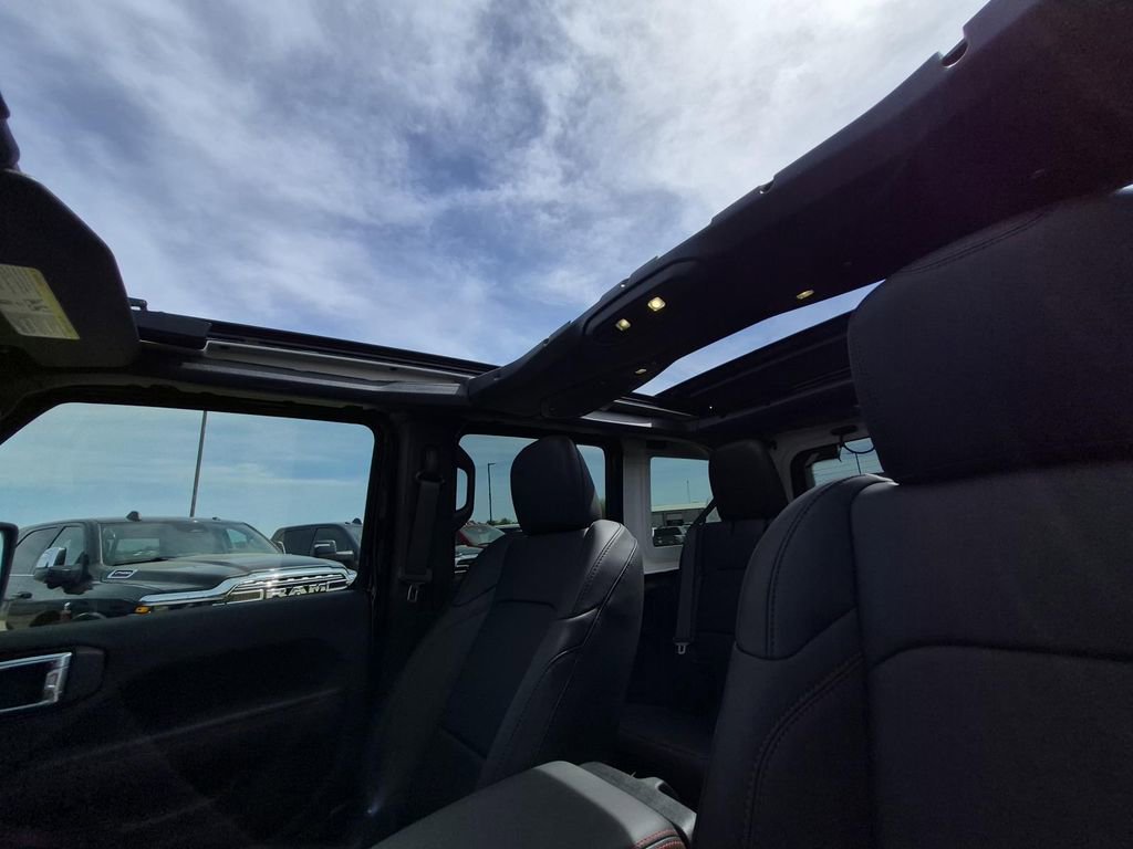 New 2026 Jeep Wrangler Unlimited Rubicon 392 AWD/4WD image 28