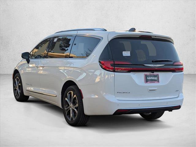 New 2026 Chrysler Pacifica Pinnacle image 9