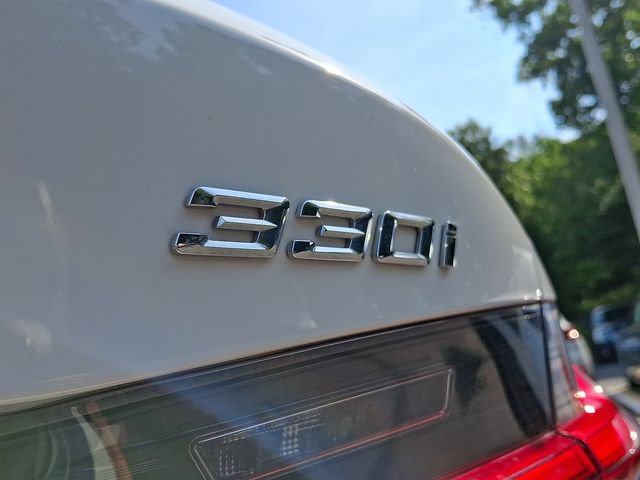 Used 2023 BMW 330i xDrive Sedan w/ Convenience Package AWD/4WD image 30
