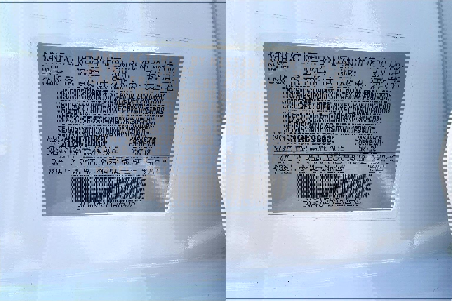 Used 2025 Nissan Versa SV w/ Trunk Package image 28