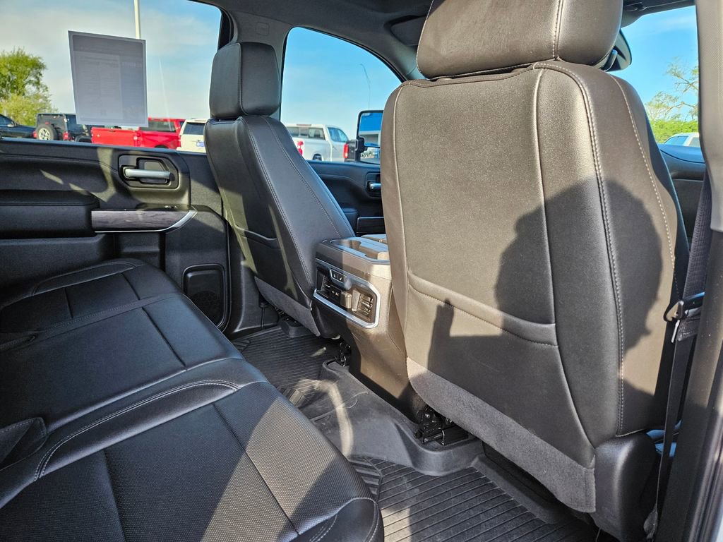 Used 2021 Chevrolet Silverado 2500 LTZ w/ LTZ Premium Package AWD/4WD image 30