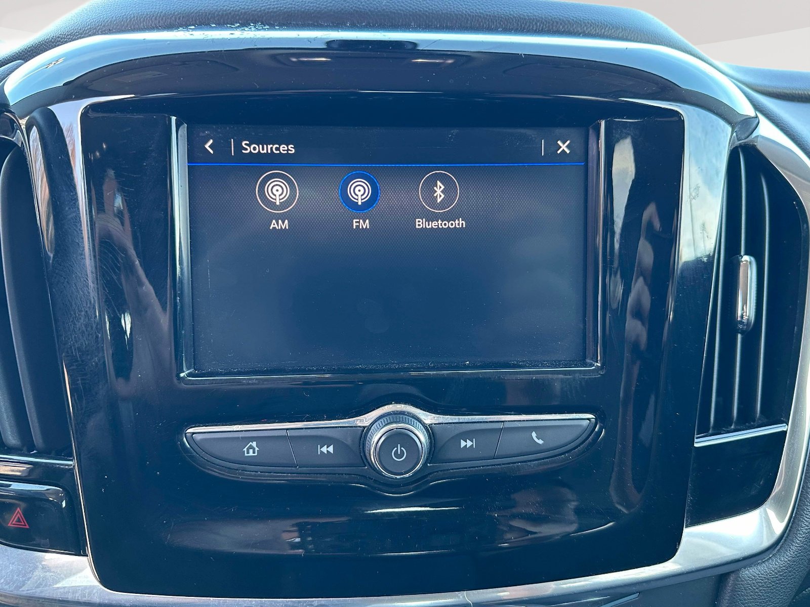 Certified 2020 Chevrolet Traverse LS image 9