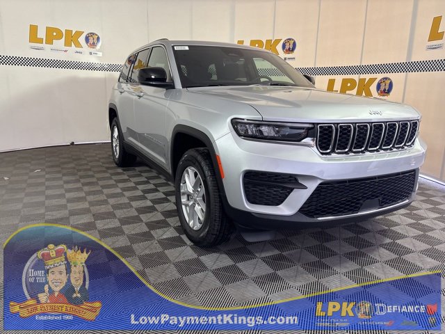 New 2025 Jeep Grand Cherokee Laredo X w/ Luxury Tech Group I image 1
