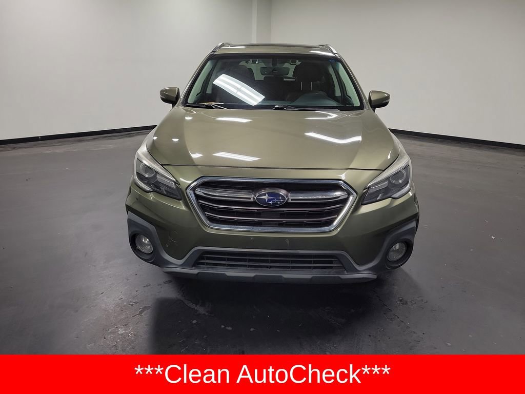 Used 2018 Subaru Outback 3.6R Touring image 2