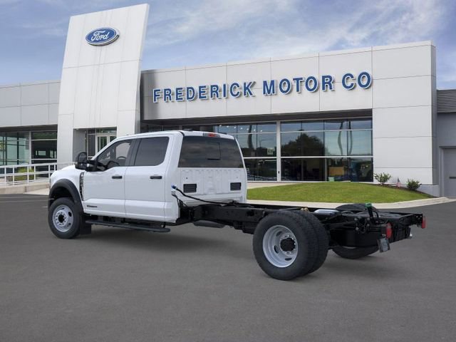 New 2026 Ford F550 2WD Crew Cab image 4