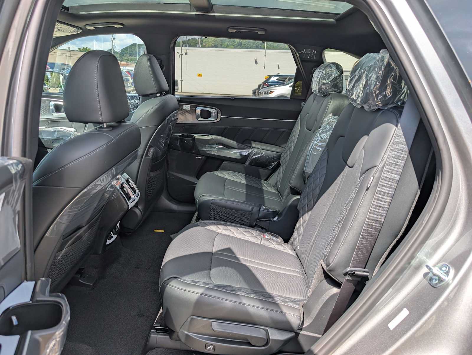 New 2026 Kia Sorento SX Prestige AWD/4WD image 18
