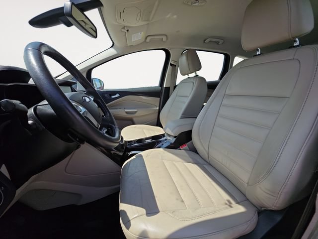 Used 2017 Ford C-MAX Energi Titanium FWD image 9