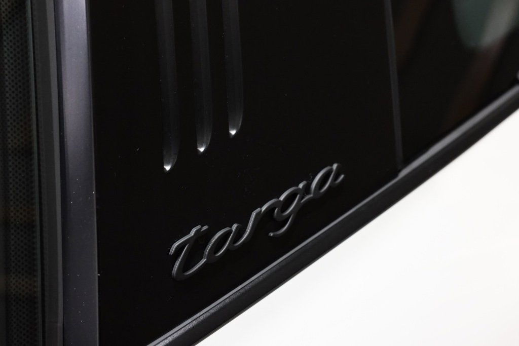 Used 2018 Porsche 911 Targa 4S image 39