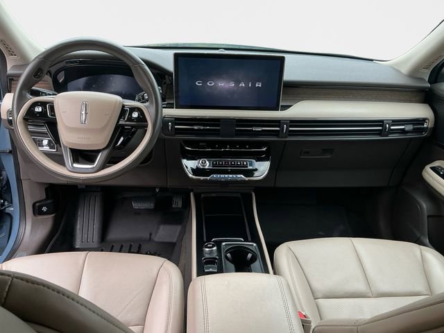 Used 2023 Lincoln Corsair Reserve w/ Equipment Group 201A image 13