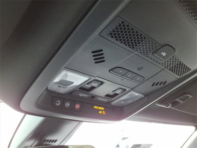 Certified 2025 Cadillac XT5 Premium Luxury image 25