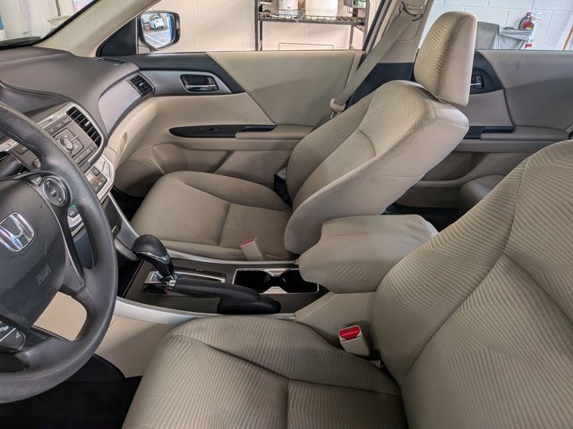 Used 2015 Honda Accord LX image 20