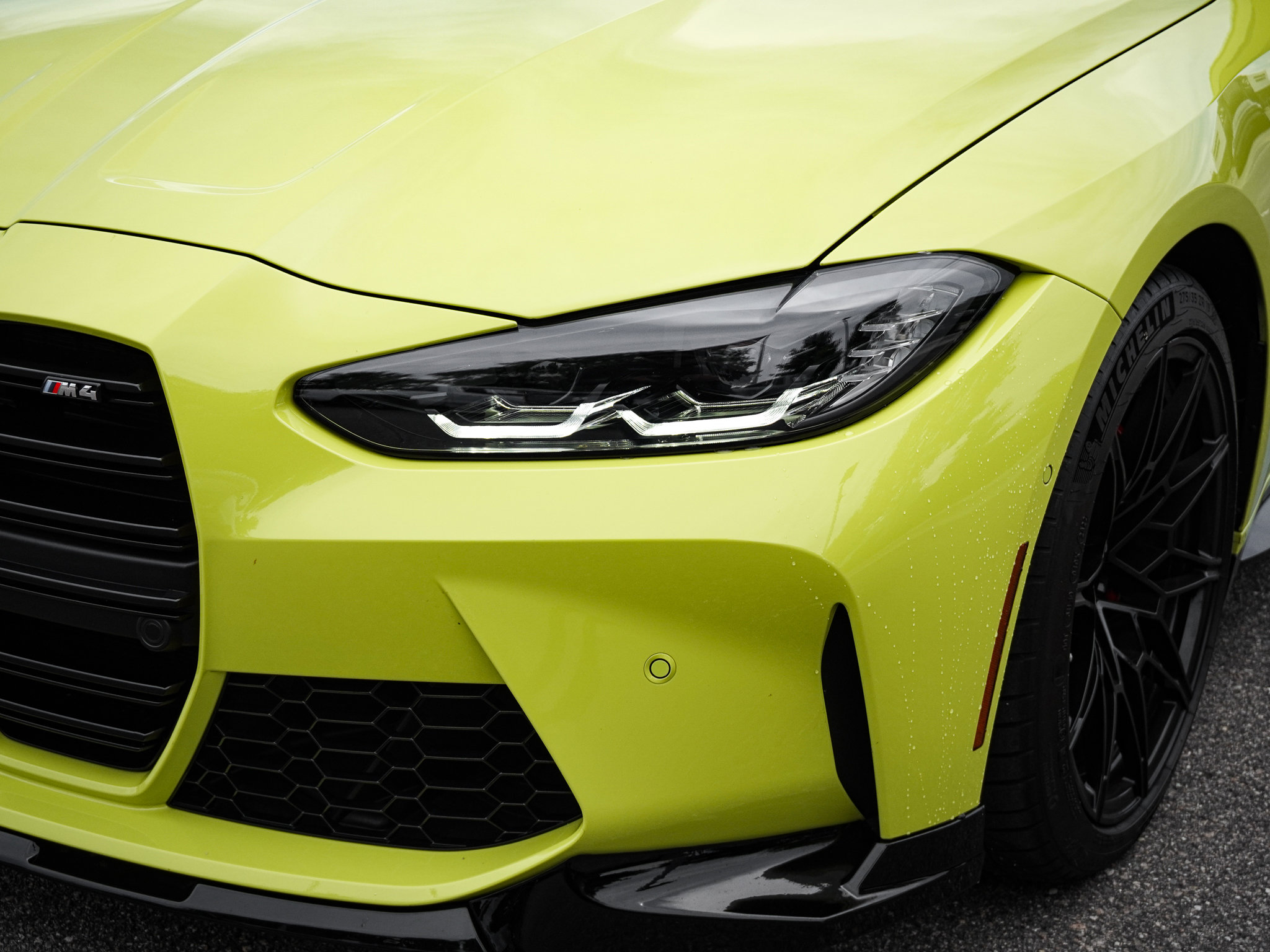 Used 2023 BMW M4 Coupe w/ Executive Package RWD image 6