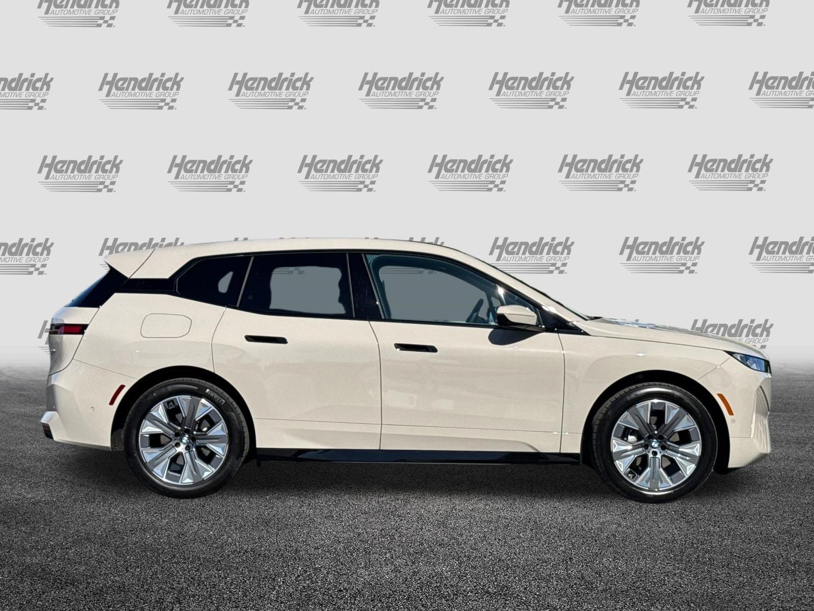Used 2026 BMW iX xDrive45 AWD/4WD image 3