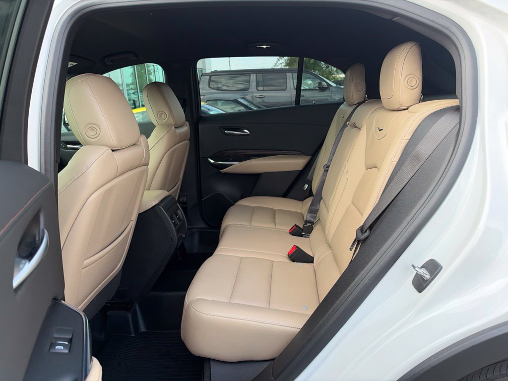Used 2024 Cadillac XT4 Premium Luxury FWD image 24