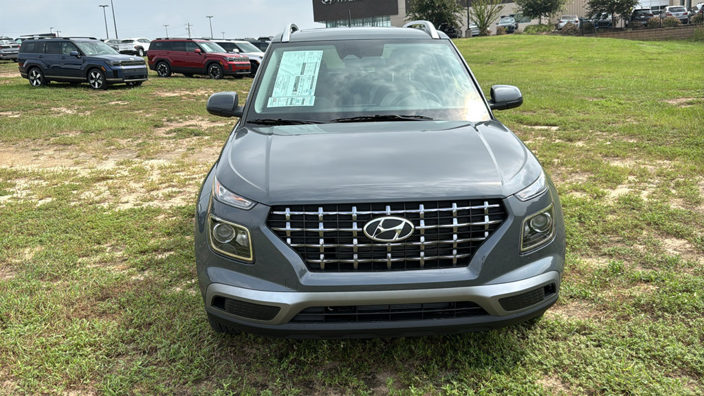 New 2026 Hyundai Venue SEL FWD image 2
