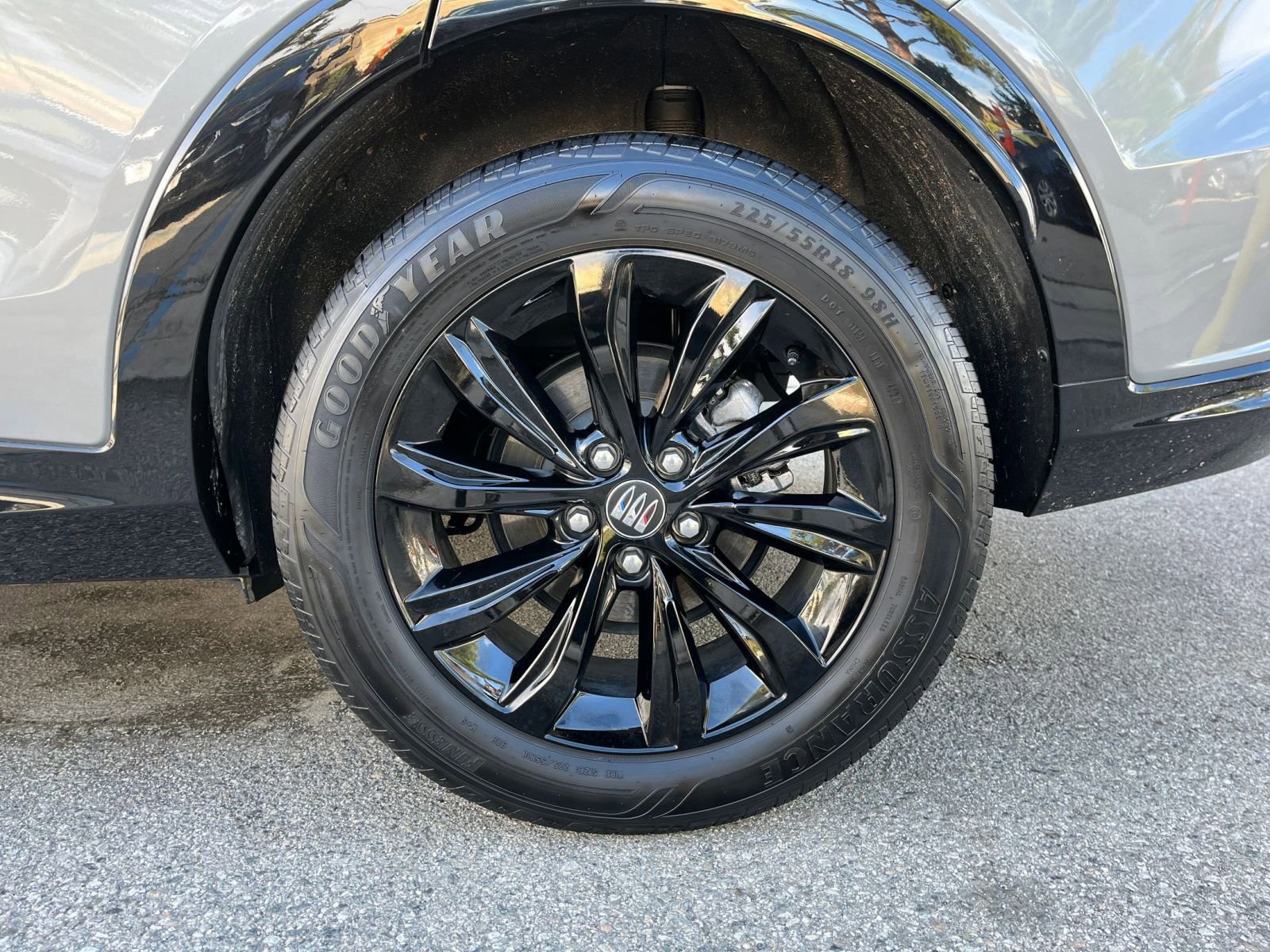 Used 2025 Buick Envista Sport Touring image 30