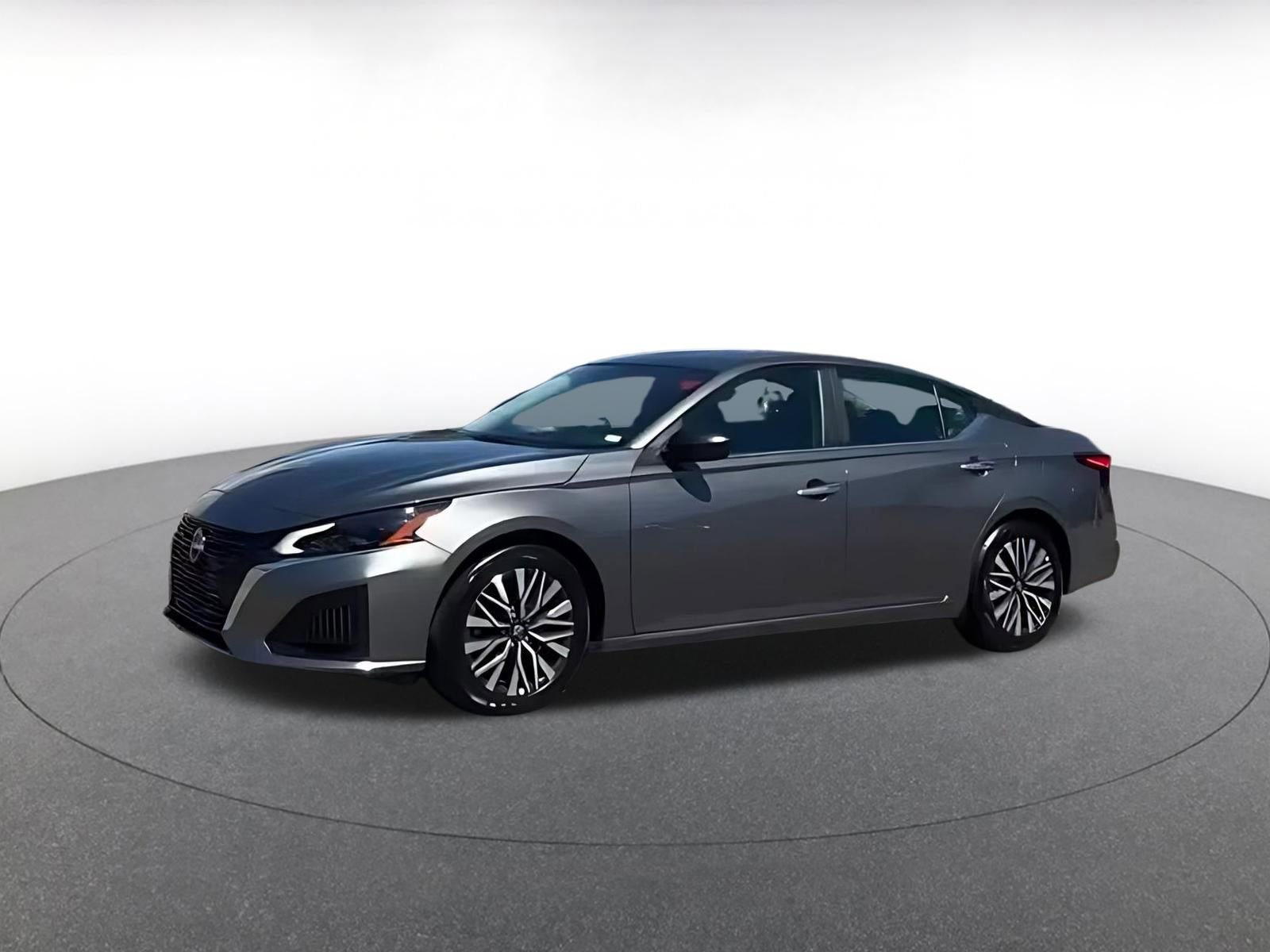 Used 2025 Nissan Altima 2.5 SV FWD video 2